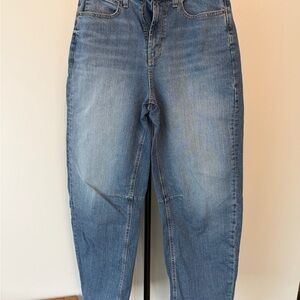 Old Navy High Rise Barrel Leg Jeans Size 8 Tall Blue Denim